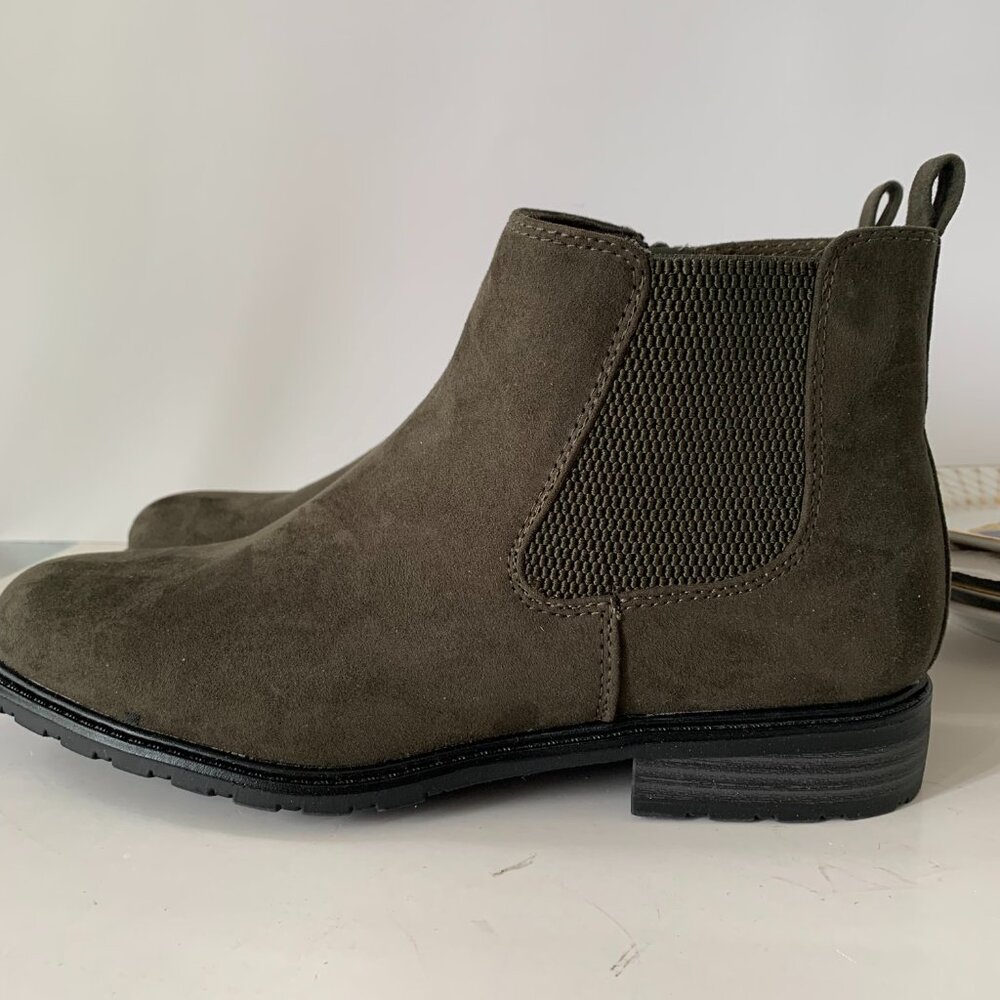 Sonoma Goods For Life Sonoma Goods For Life® Brantlee SIZE 9.5 NEW IN BOX